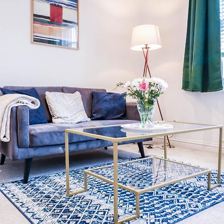 Stylish 1 Bedroom Apartment In Central Лондон Экстерьер фото
